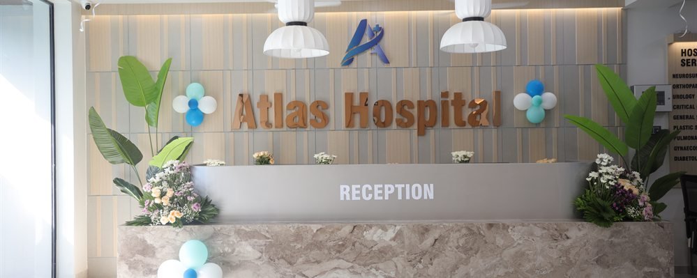 Reception desk at Atlas Hospital Gandhidham